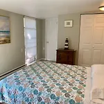 Downtown Sarasota Cottage Near Siesta Key Beaches And Golfing