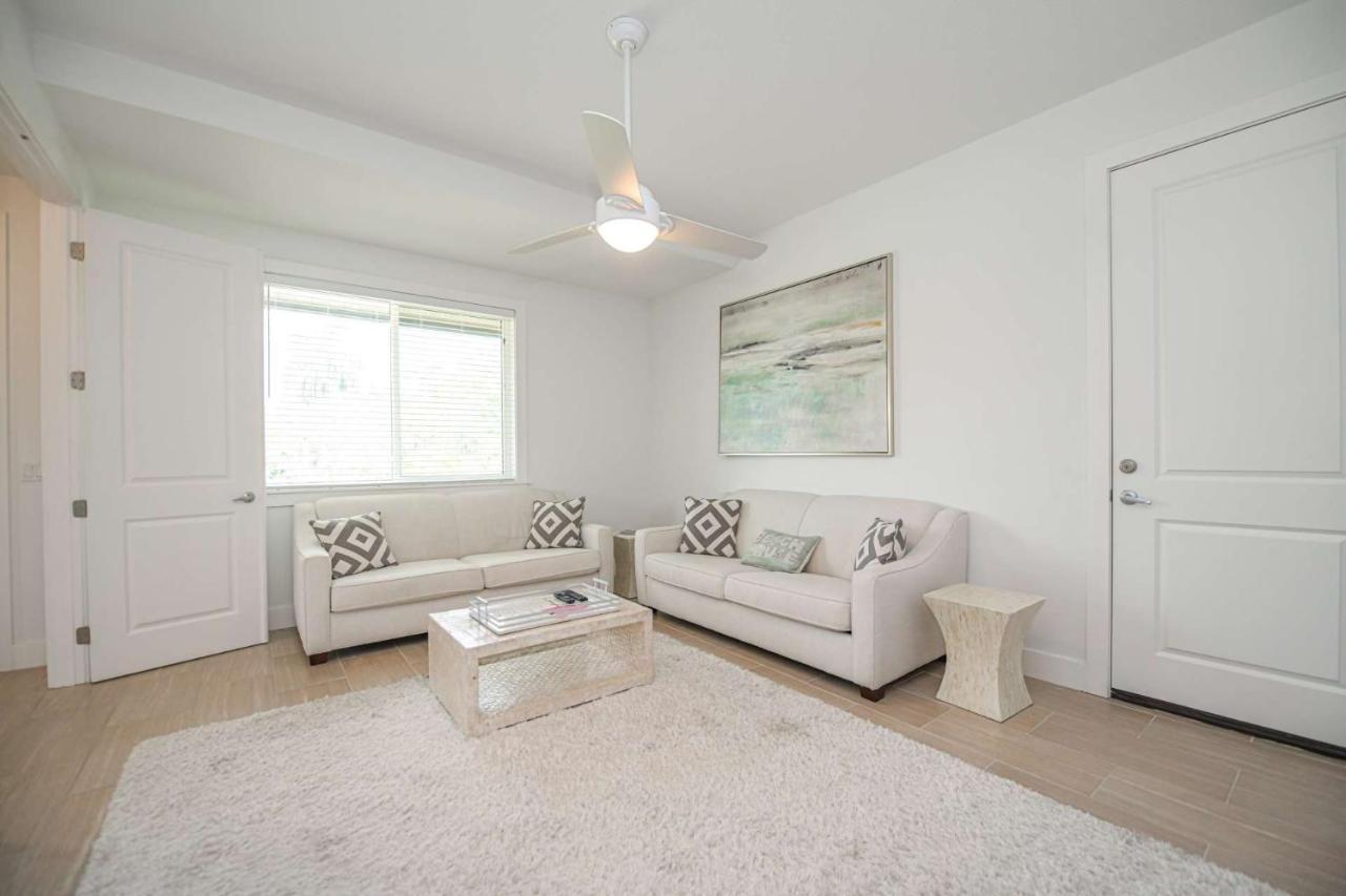 Lido Dream Getaway Duplex N Holiday home Sarasota