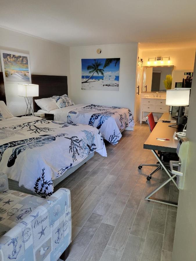Slice Of Sarasota's Paradise Bayfront Aparthotel