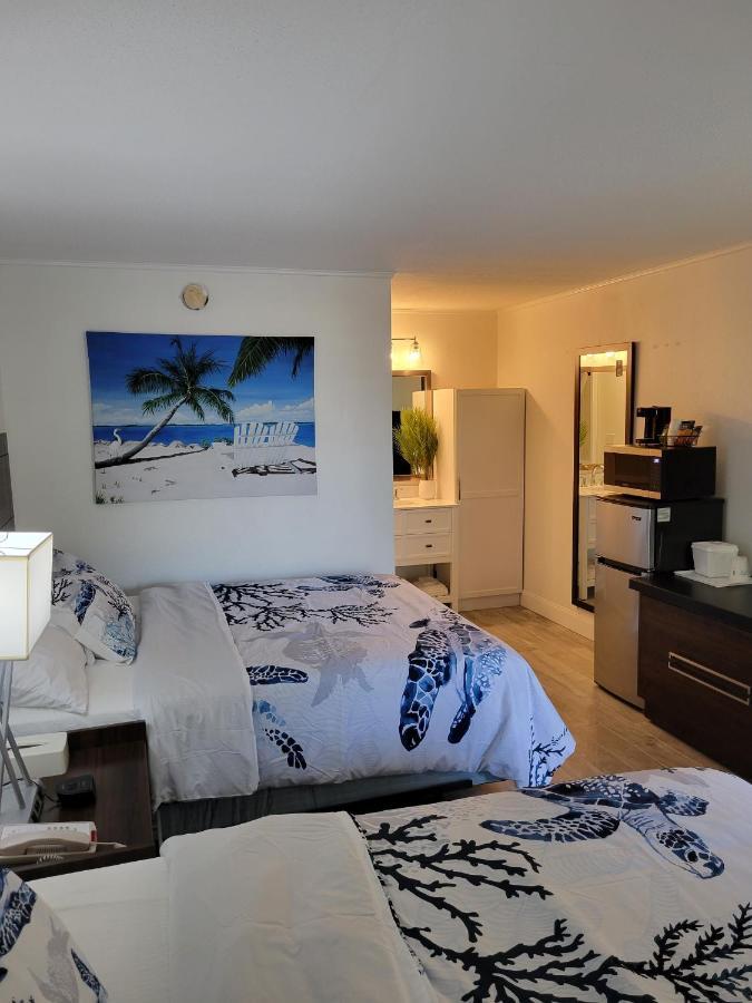 Slice Of Sarasota's Paradise Bayfront