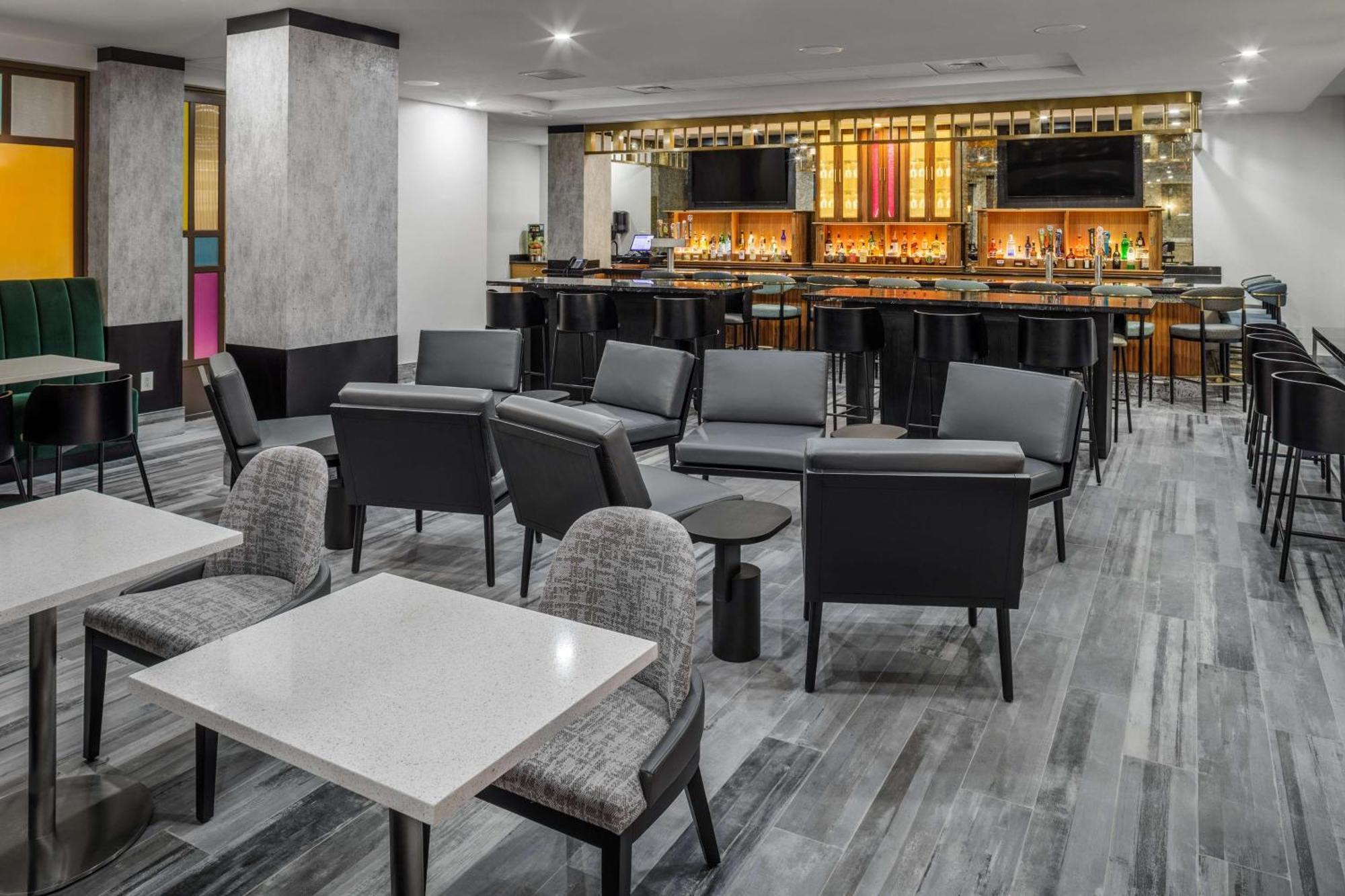 Doubletree By Hilton Bradenton Airport 4*