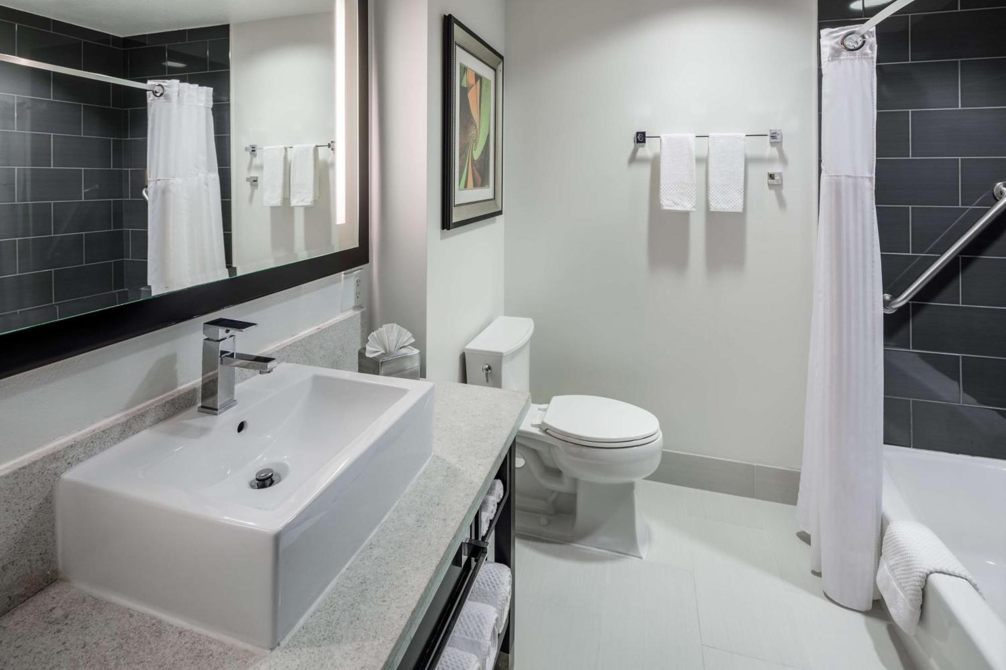 Doubletree By Hilton Bradenton Airport Sarasota