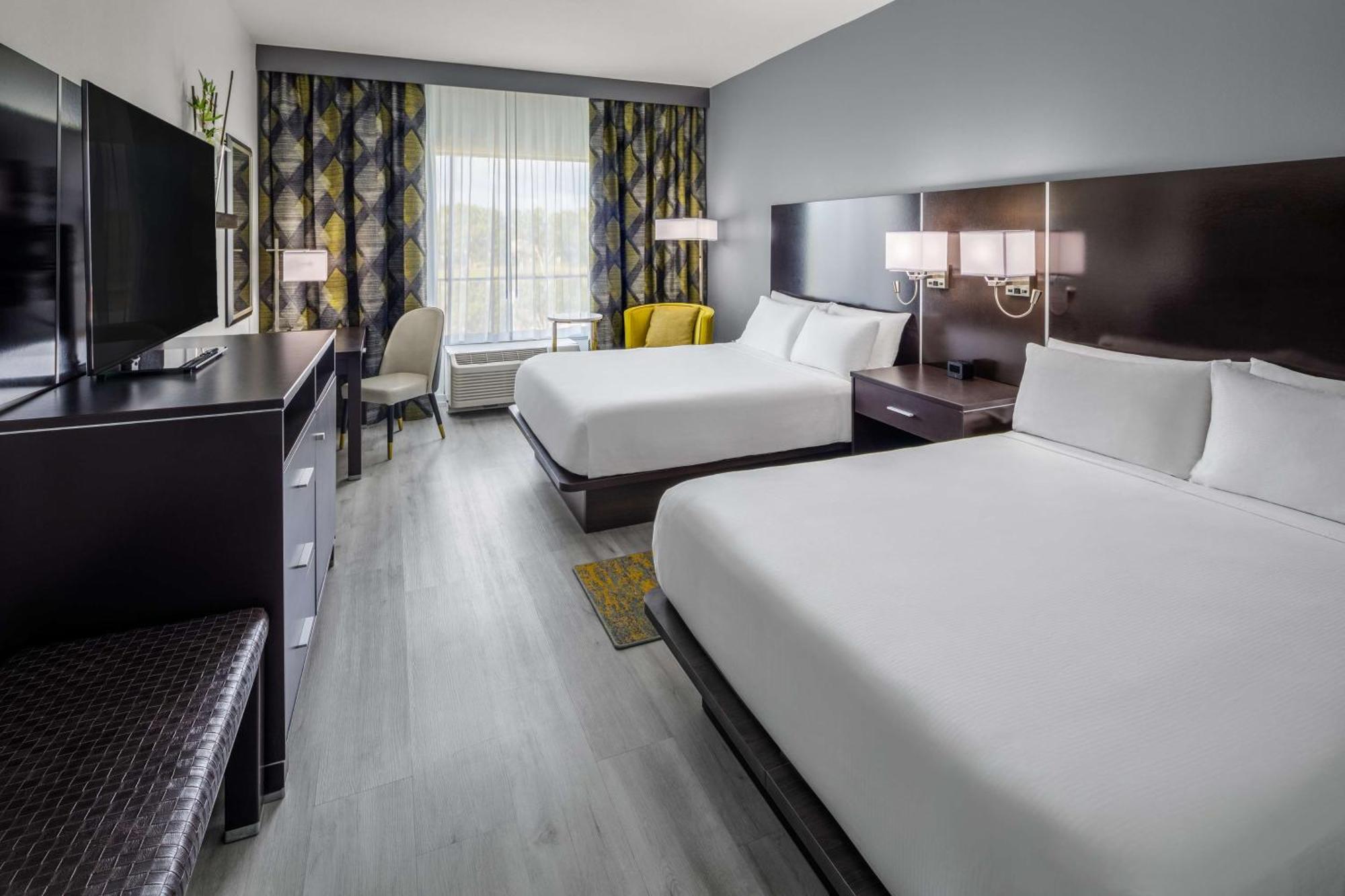 Doubletree By Hilton Bradenton Airport