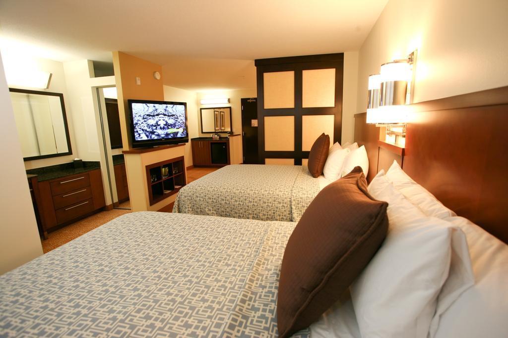 Hyatt Place Sarasota/bradenton 3*