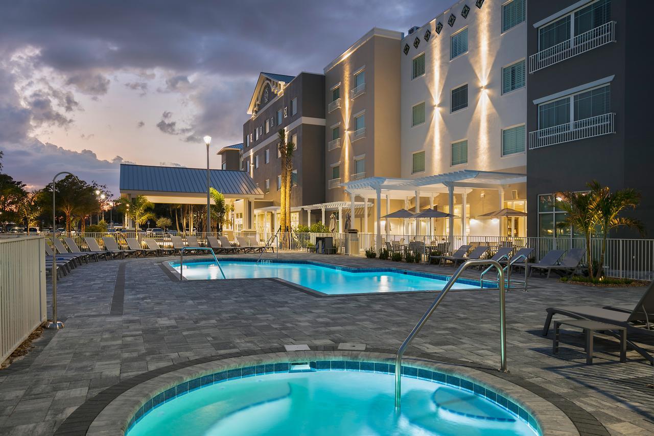 Hotel Carlisle 4*