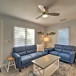 Charming Vacation Rental Close To Downtown!