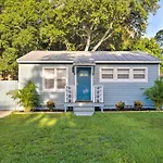 Charming Vacation Rental Close To Downtown!