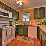 Bright Coastal Condo Walk To Lido Key Beach!