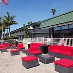 New Listing Sarasota Cay Close To Beaches, Airport, Stores