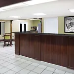 Super 8 By Wyndham Sarasota Near Siesta Key