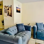 Spacious Condo Close To Siesta