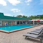 All-New, Heated Pool, Tiki Bar & Grill, Great Wifi