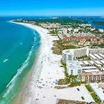Bay Tree Beach Side