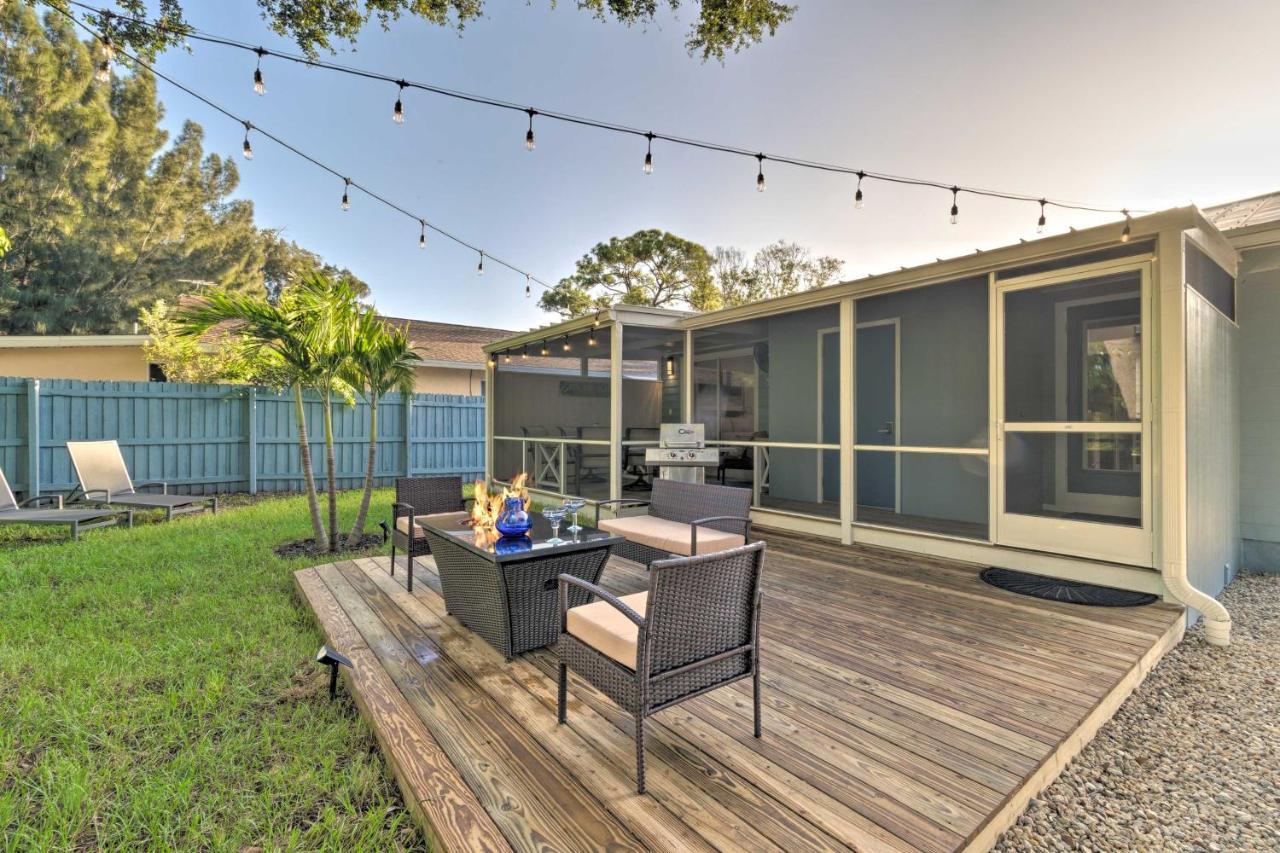 Holiday home Charming Vacation Close To Downtown! *