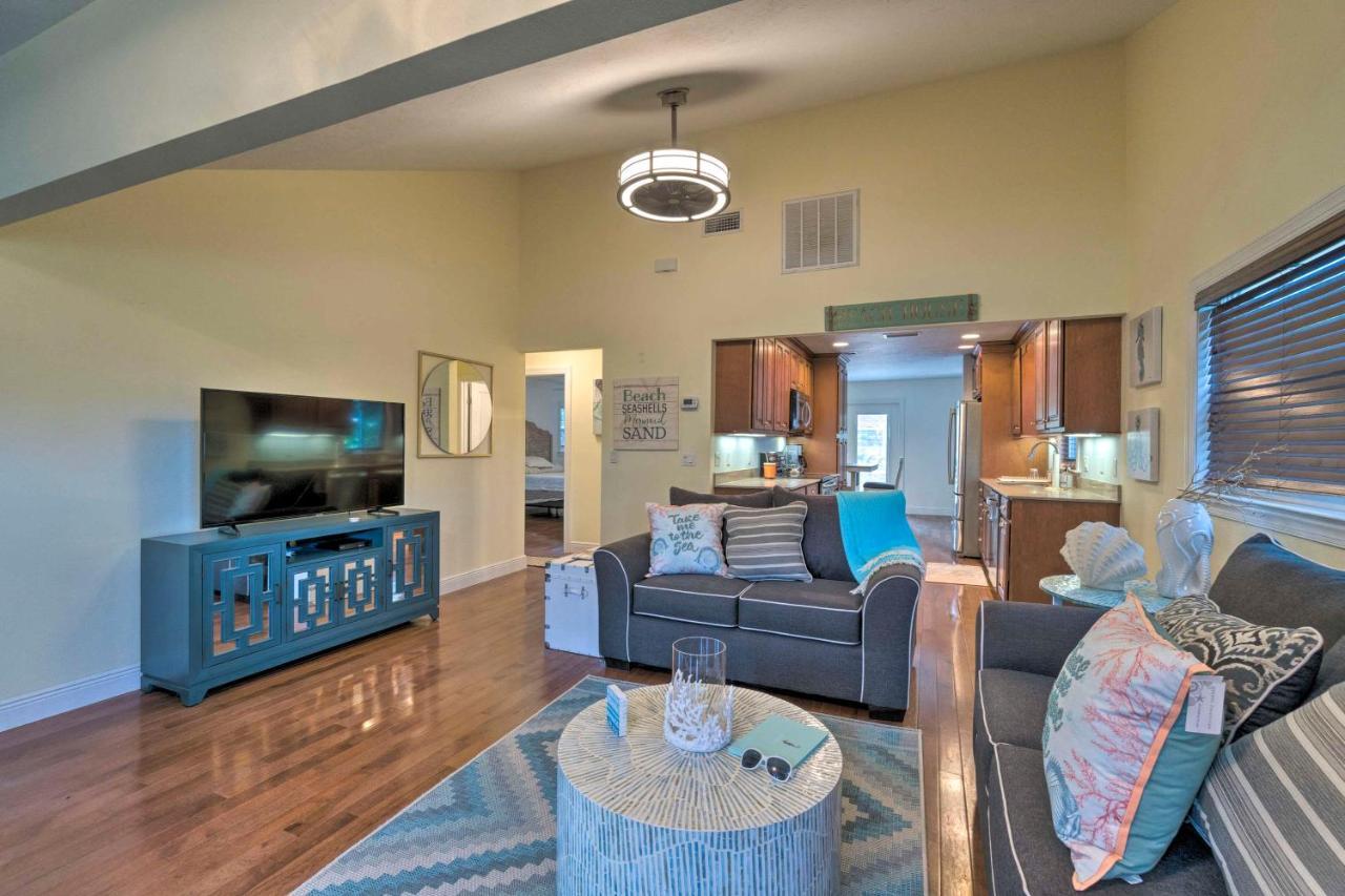 Bright - 5 Mi To Siesta Beach! Holiday home *
