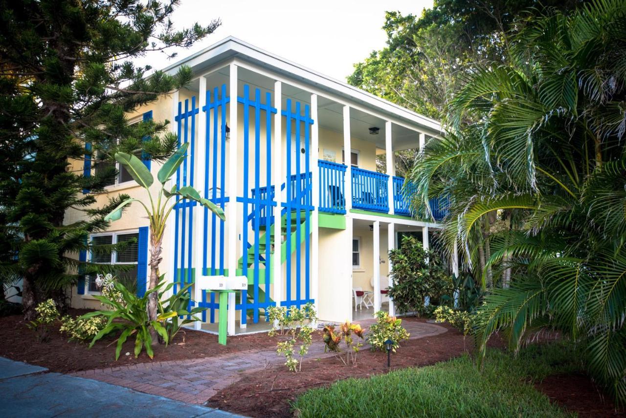 323 Canal Rd - Siesta Key Village *