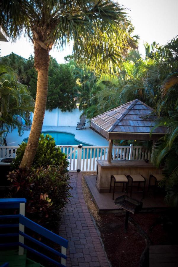 323 Canal Rd - Siesta Key Village Holiday home *