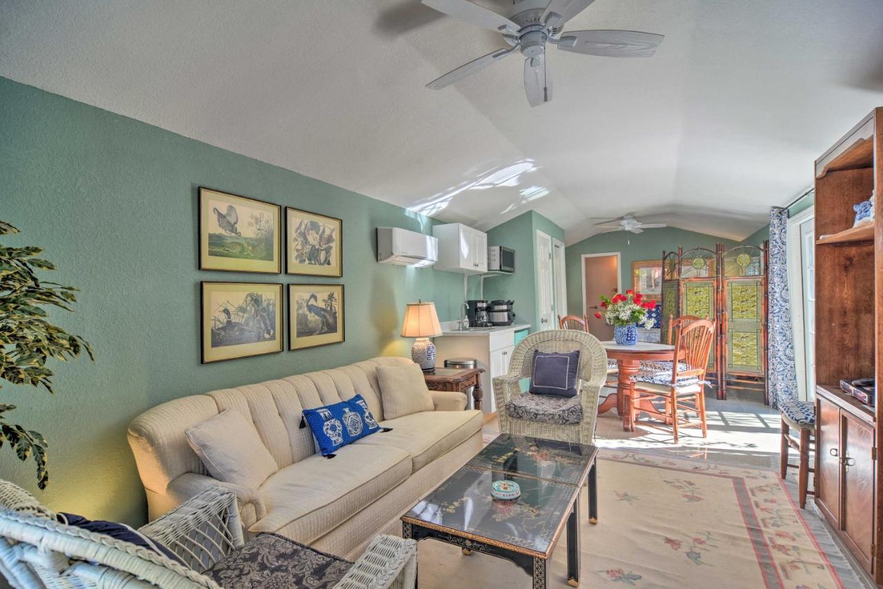 Vibrant Less Than 1 Mile From The Beach! * Sarasota