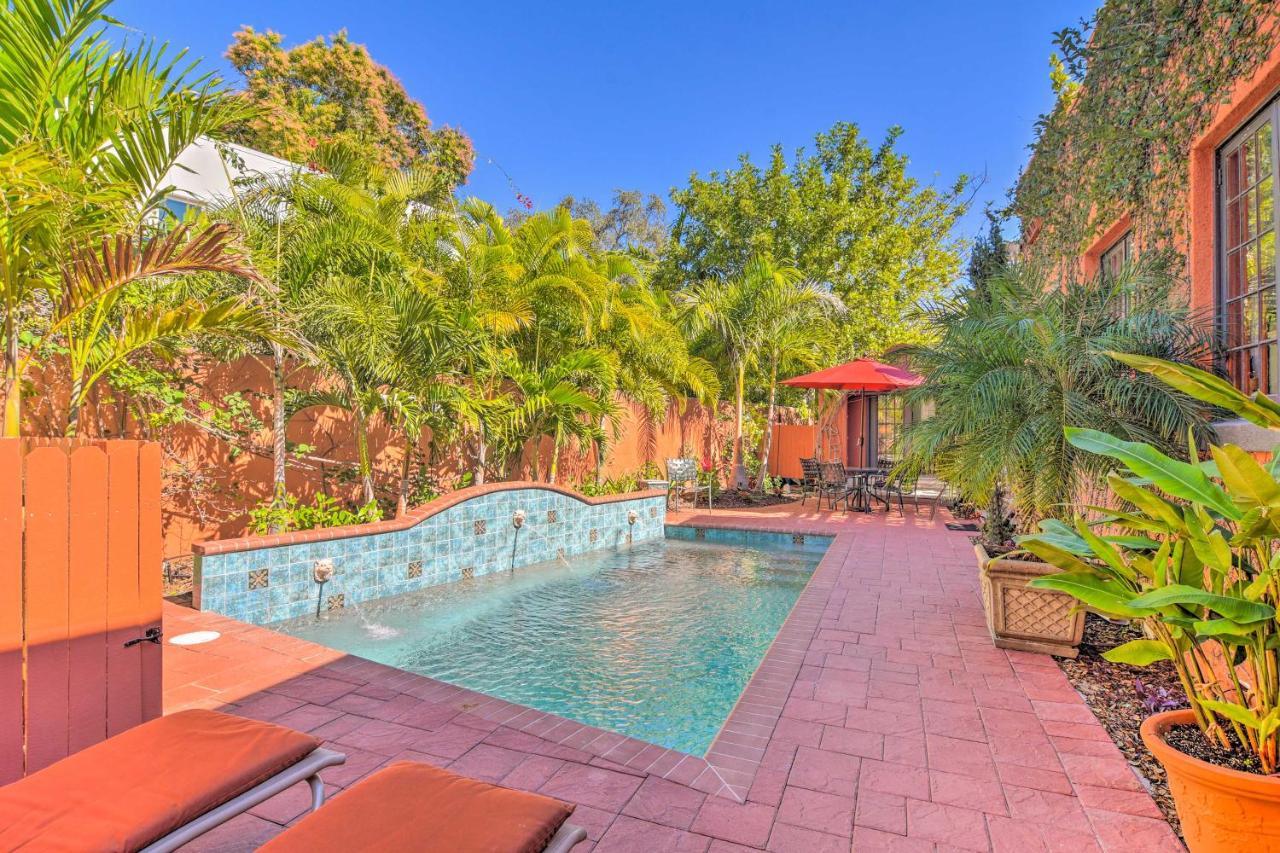 Vibrant Less Than 1 Mile From The Beach! *