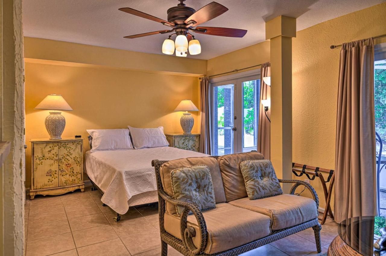 Lido Key Hideout With Patio And Yard And Walk To Beach! *