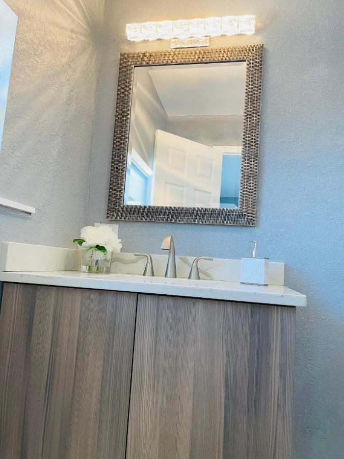 Holiday home Paradise Heated Pool Near Img & Siesta Key