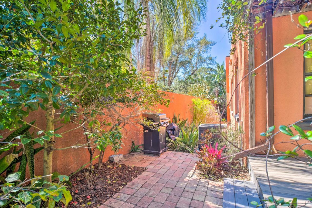 Vibrant Less Than 1 Mile From The Beach! Sarasota