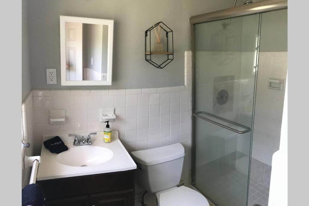 Boho Vibe 3b/2b Centrally Located Alta Vista