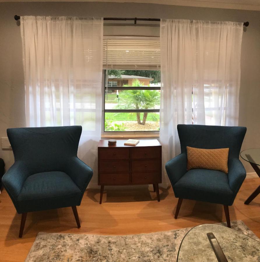 Boho Vibe 3b/2b Centrally Located Alta Vista * Sarasota
