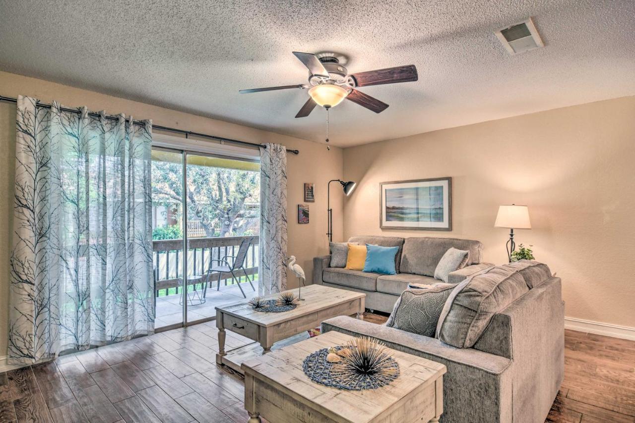 Apartment Escape About 4 Mi To Siesta Key Beach! *