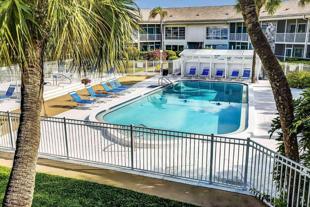Kingston Arms, 2nd Floor, Walk To Holiday home Sarasota