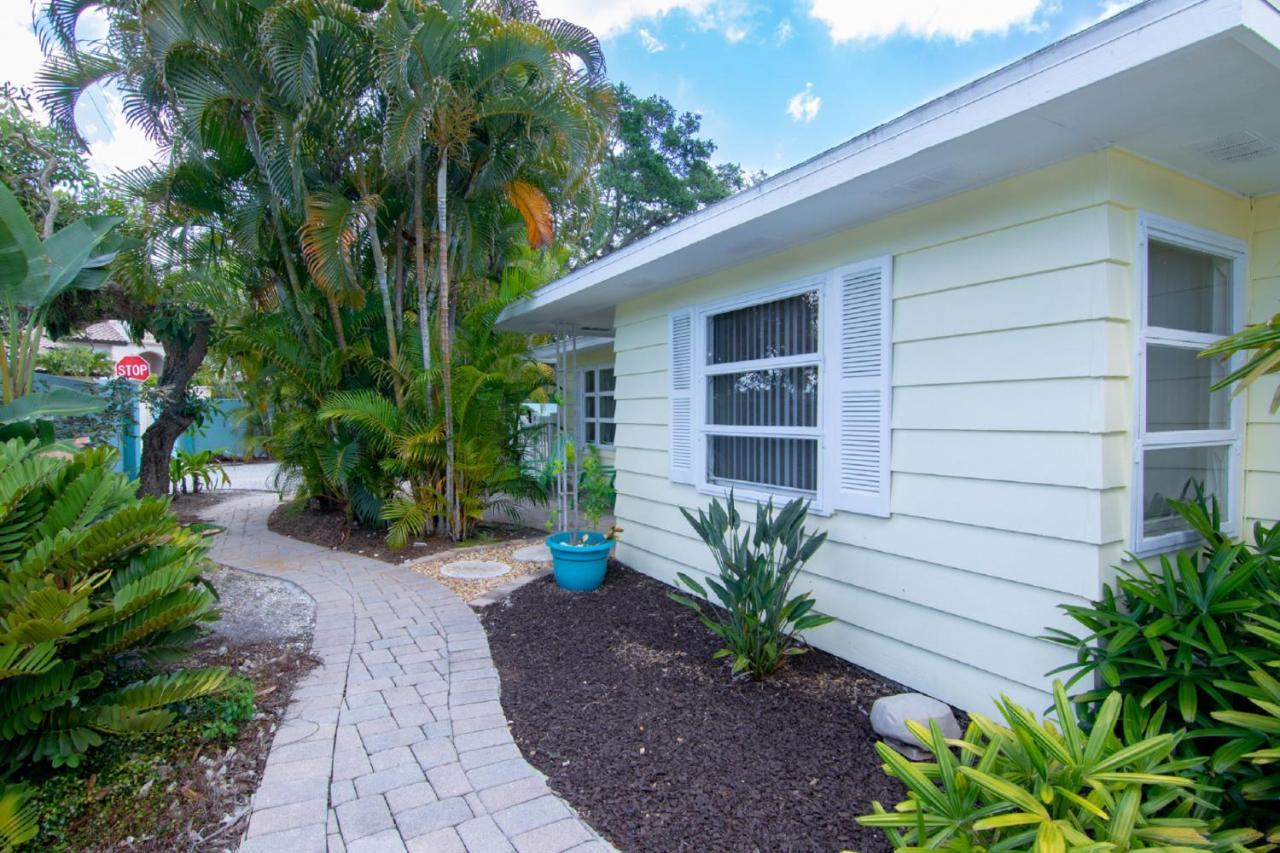 Holiday home Cozy Tropical Bungalow With Heated Pool
