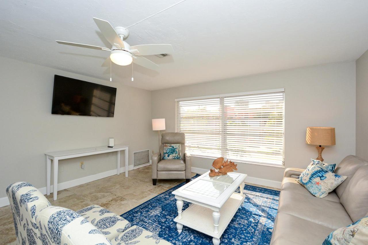 Apartment Canal 311 - Right In Siesta Key Village!
