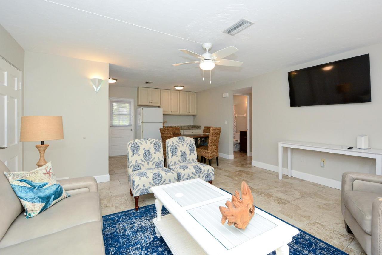 Canal 311 - Right In Siesta Key Village! * Sarasota