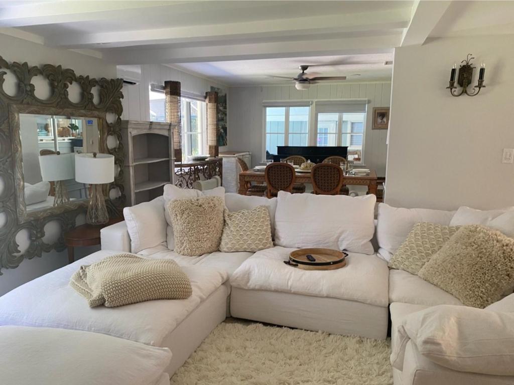 Siesta Key Waterfront Estate W Pool Privacy!
