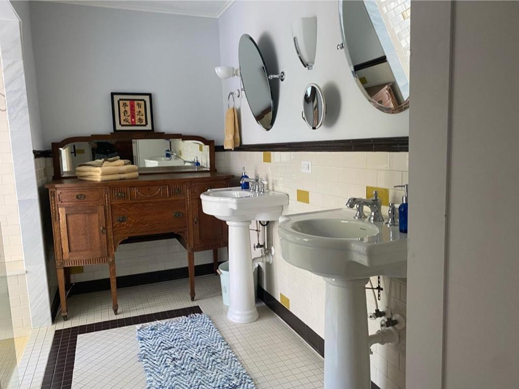 Siesta Key Waterfront Estate W Pool Privacy! Sarasota