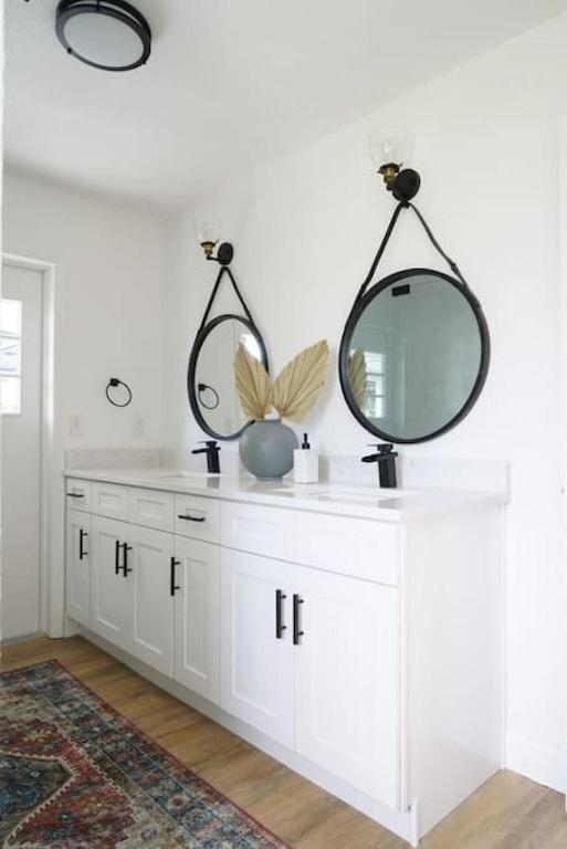 Holiday home Remodeled 4br Pool / Golf View/near Beaches