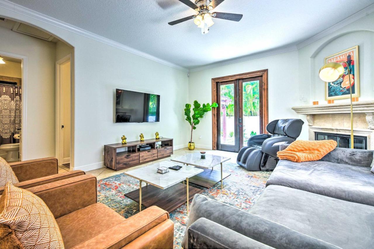 Holiday home Sunny Abode With Yard About 1 Mi To Dtwn! Sarasota