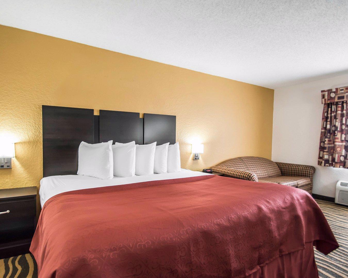 Inn Quality Sarasota I-75 2*