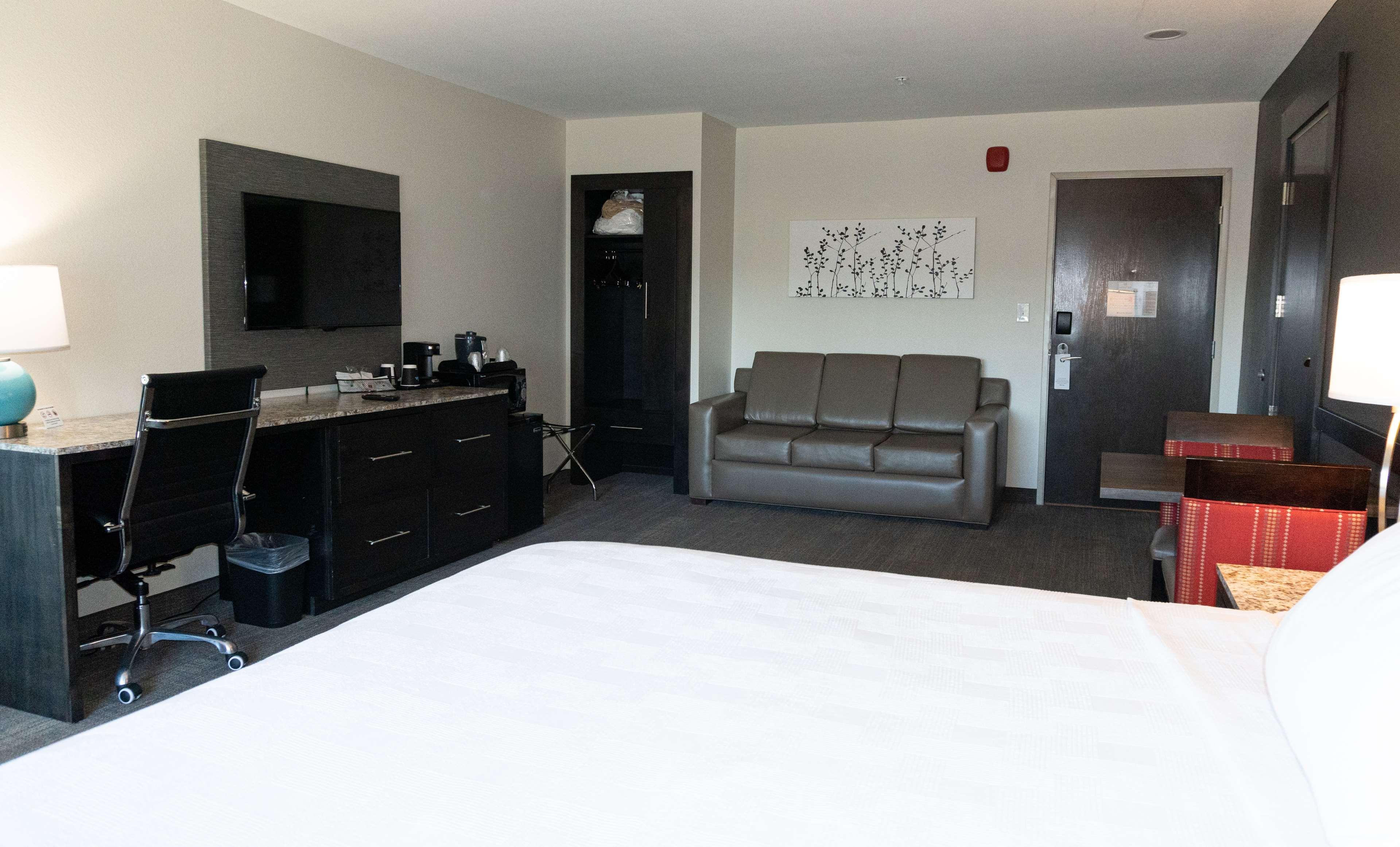 Magnolia Pointe; Bw Signature Collection Hotel Sarasota