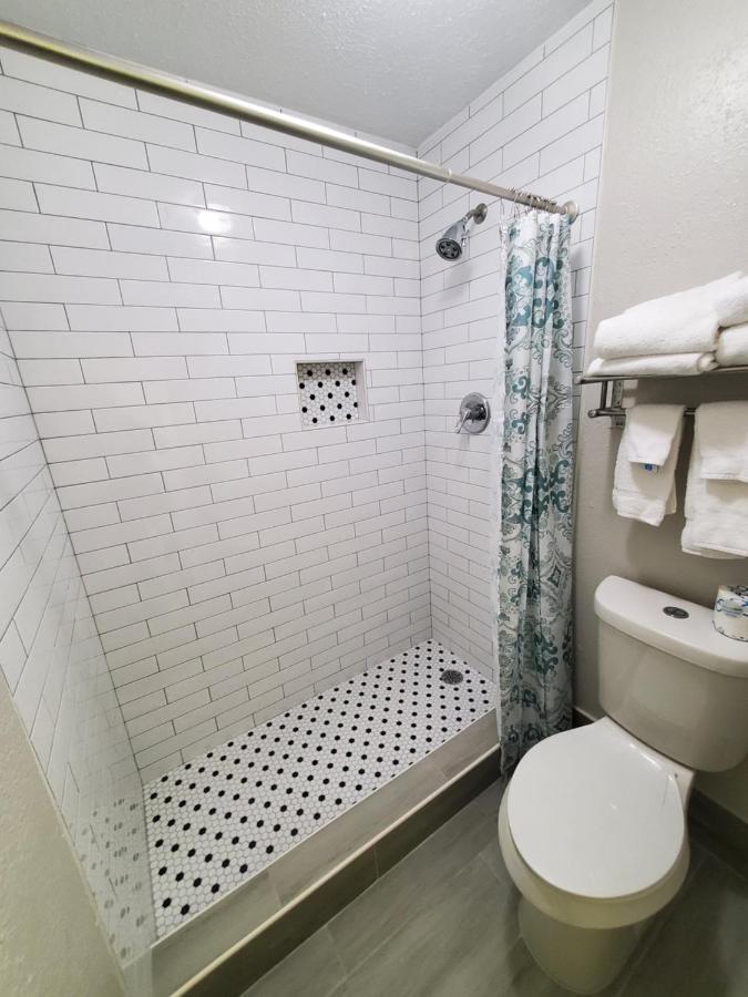 Aparthotel New Listing Cay Close To Beaches, Airport, Stores Sarasota