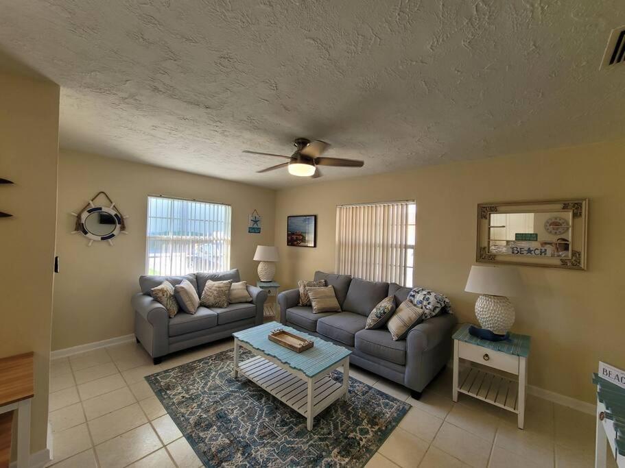 Beachy Duplex Holiday home Sarasota