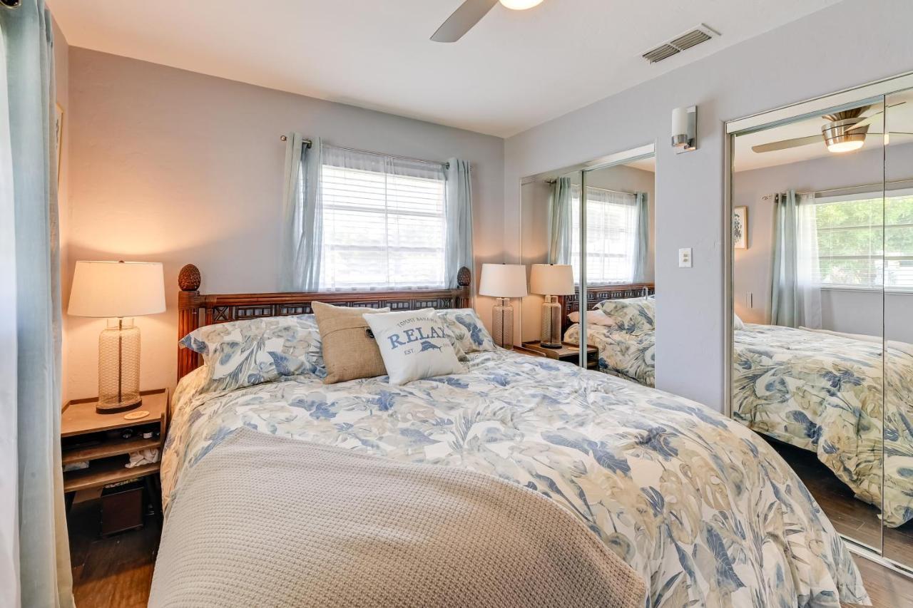 Holiday home Sunny With Pool Near Siesta Key Beach!