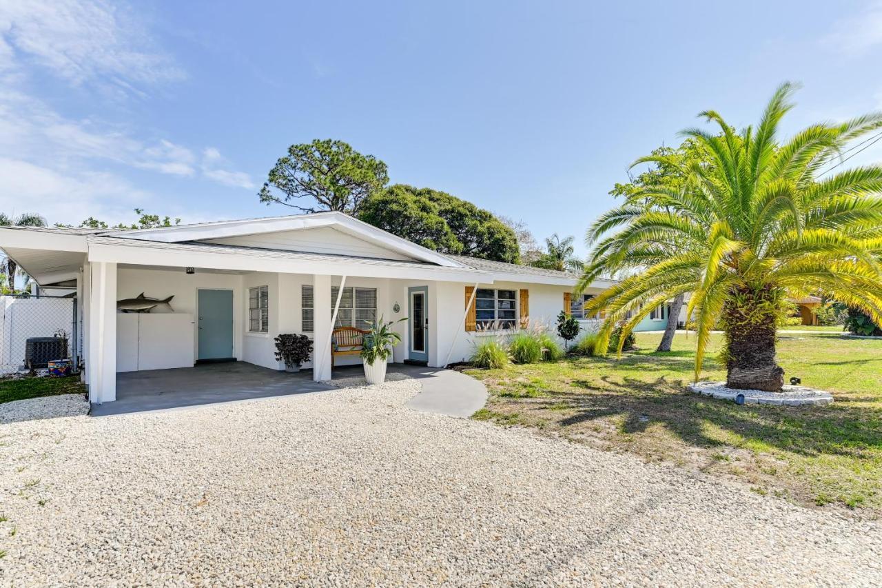 Sunny With Pool Near Siesta Key Beach! * Sarasota
