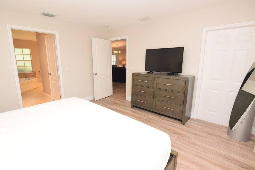 Bernice 3bd2bth With Heated Pool Near Siesta Key! * Sarasota