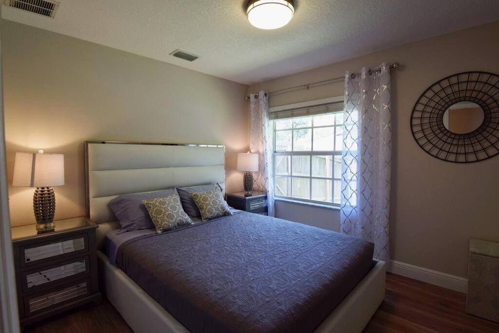 Bernice 3bd2bth With Heated Pool Near Siesta Key! * Sarasota