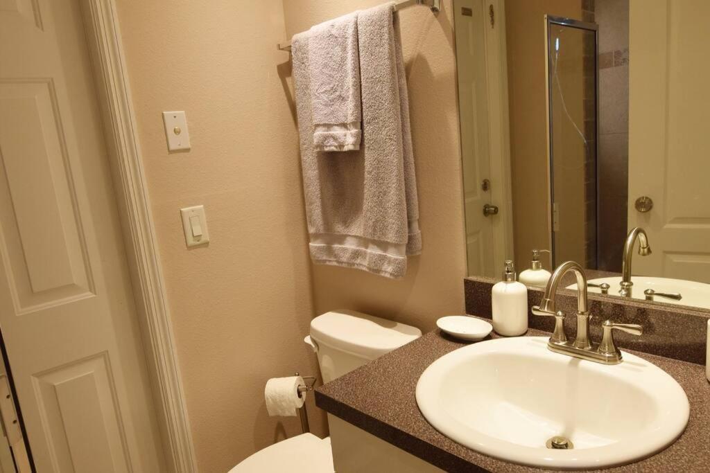 Bernice 3bd2bth With Heated Pool Near Siesta Key! * Sarasota