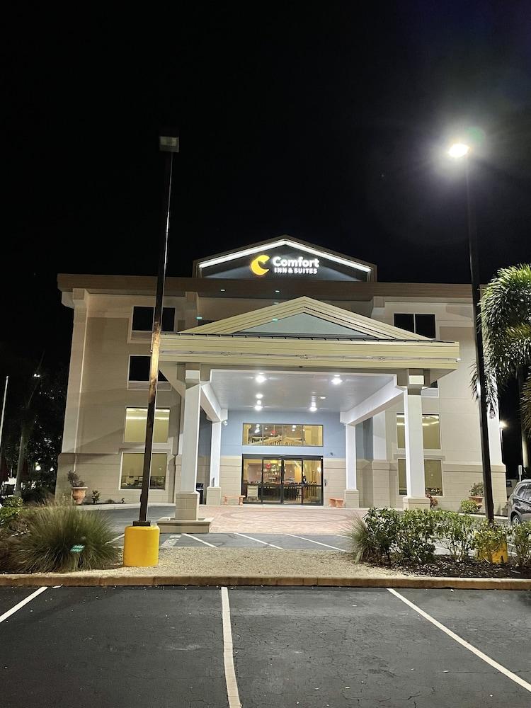 Comfort & Sarasota I75 The Meadows