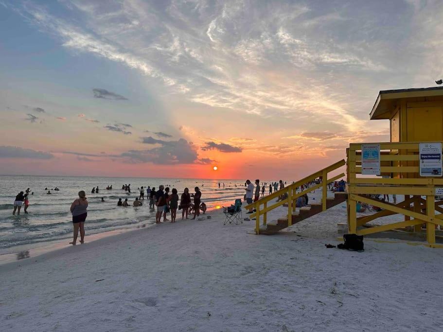 Holiday home Sunshine And Romantic Vacation Sarasota