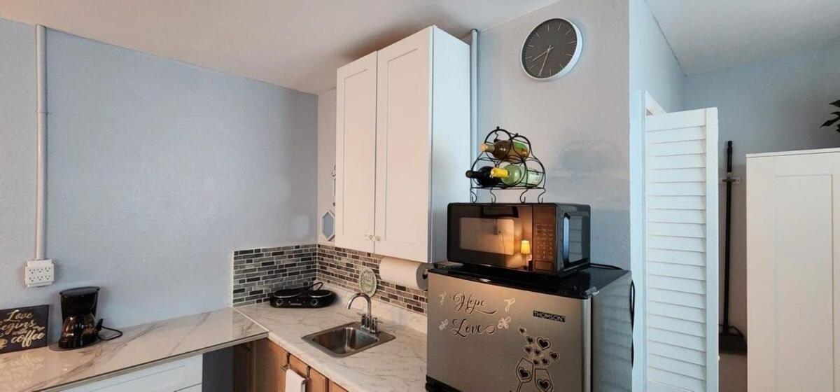 Apartment Sweet In *