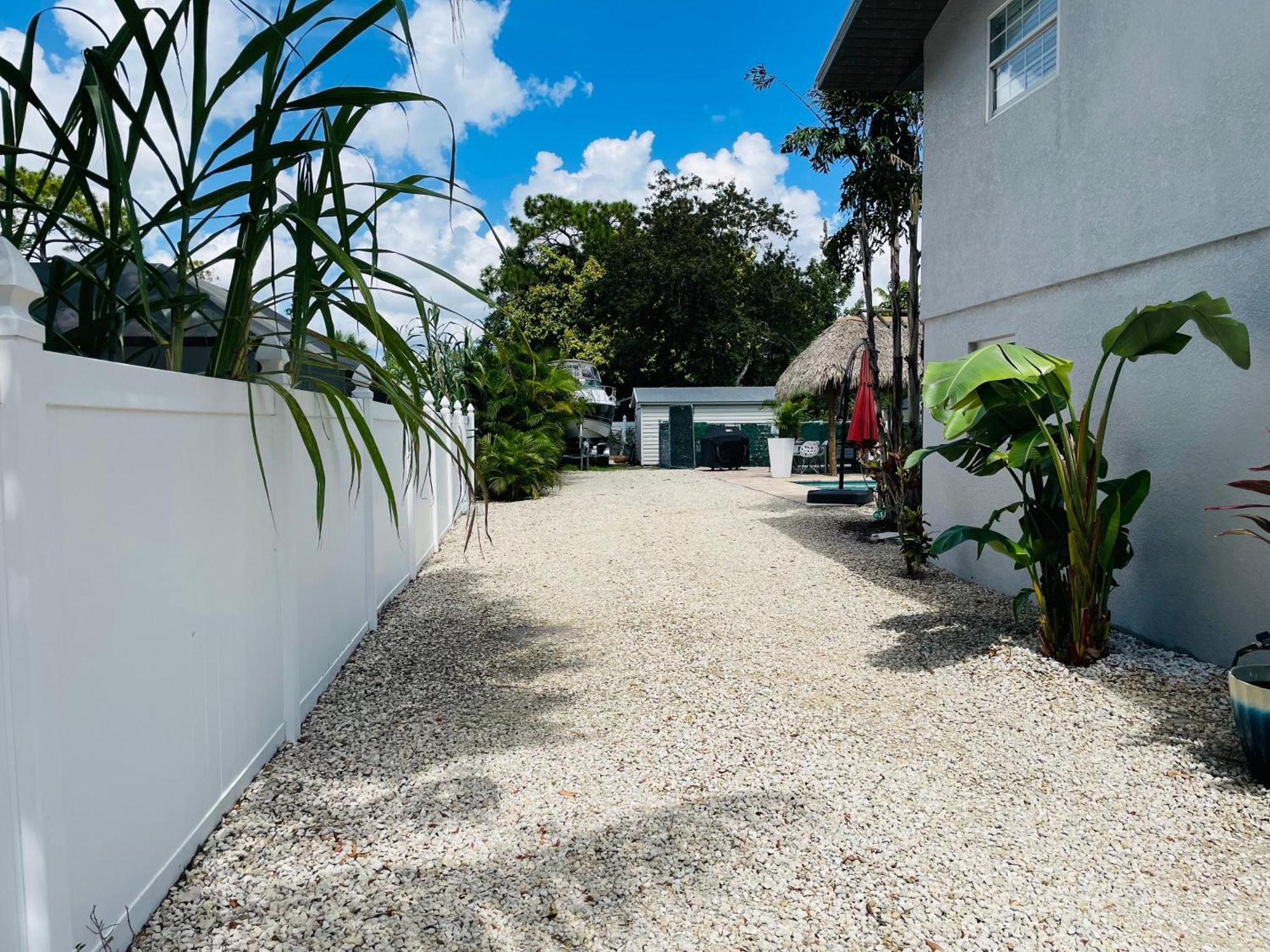 Holiday home Paradise Heated Pool Near Img & Siesta Key